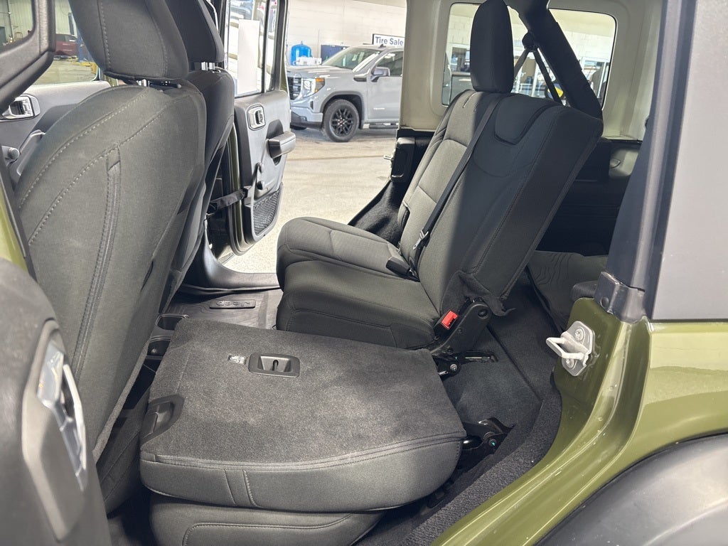 2023 Jeep Wrangler 4-Door Willys Sport 4x4