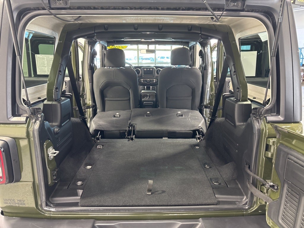 2023 Jeep Wrangler 4-Door Willys Sport 4x4