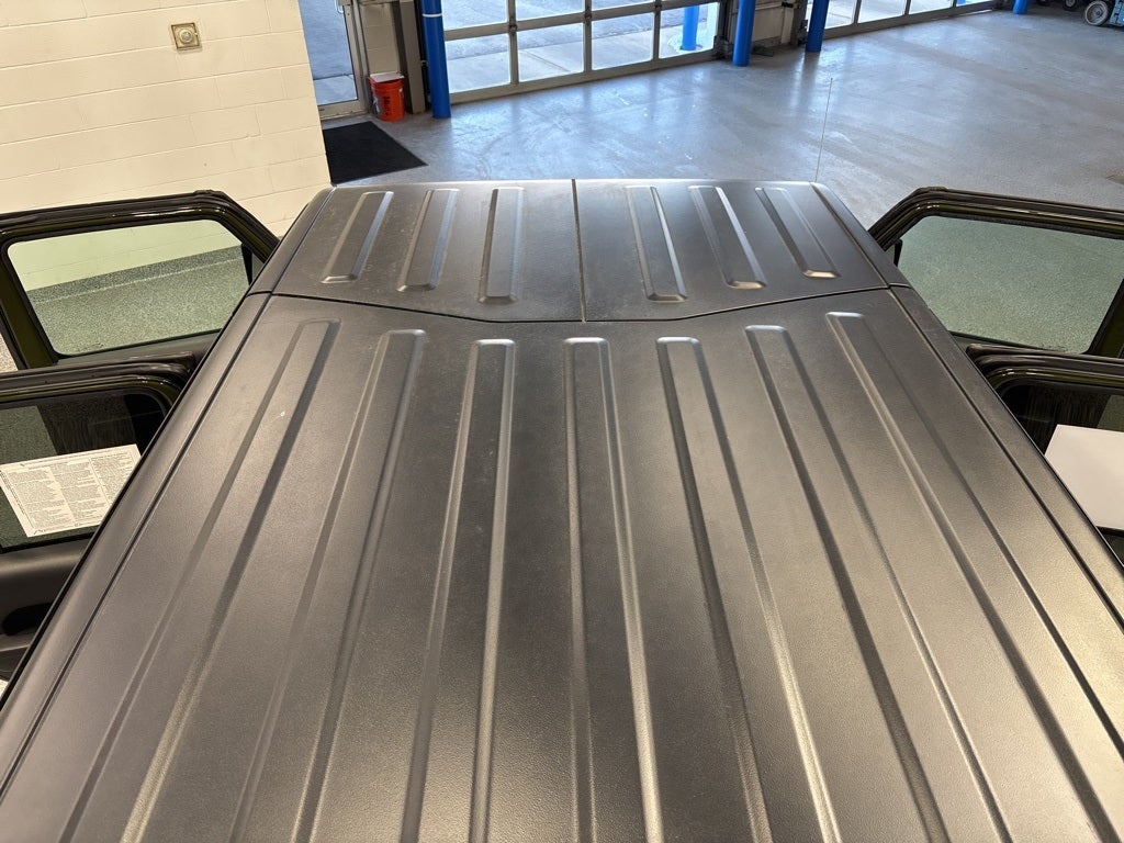 2023 Jeep Wrangler 4-Door Willys Sport 4x4