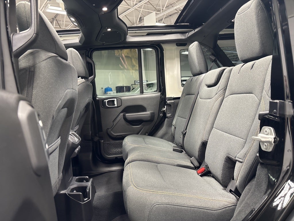 2024 Jeep Wrangler 4-Door Sport S 4x4