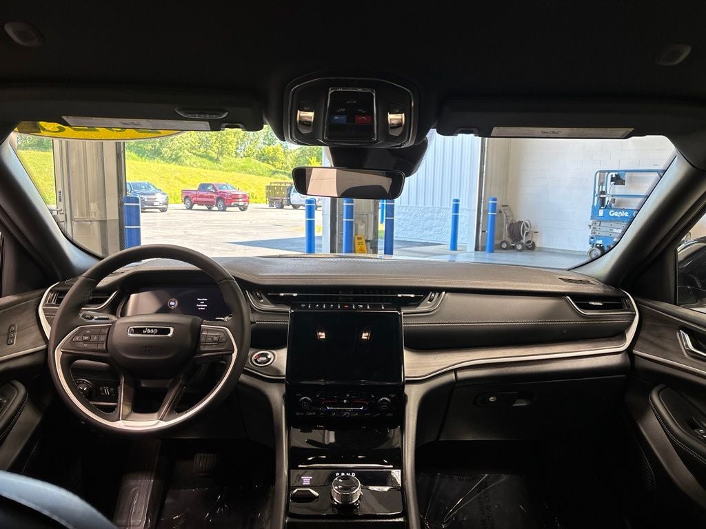 2025 Jeep Grand Cherokee Limited 4x4
