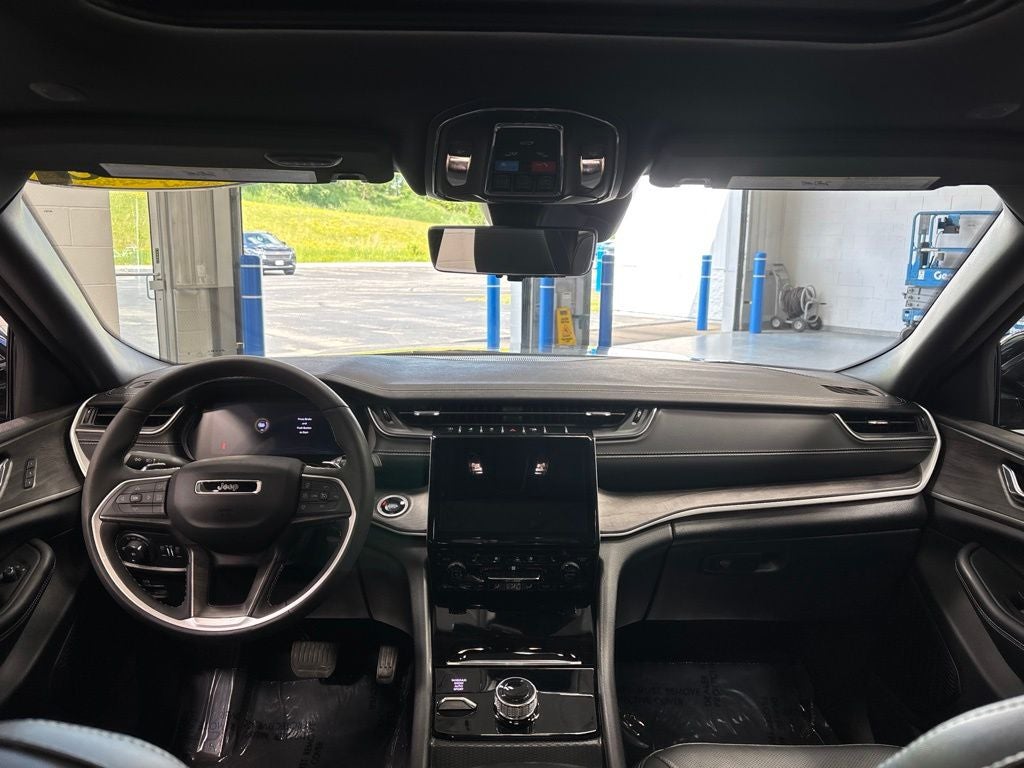 2025 Jeep Grand Cherokee Limited 4x4