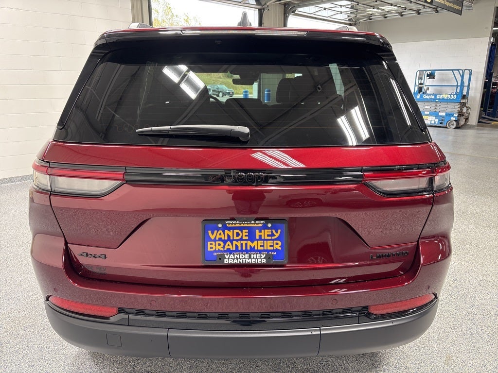 2025 Jeep Grand Cherokee GRAND CHEROKEE LIMITED 4X4
