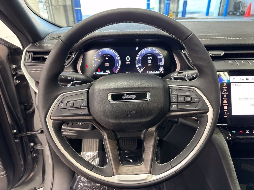2027 Jeep Grand Cherokee GRAND CHEROKEE LIMITED 4X4