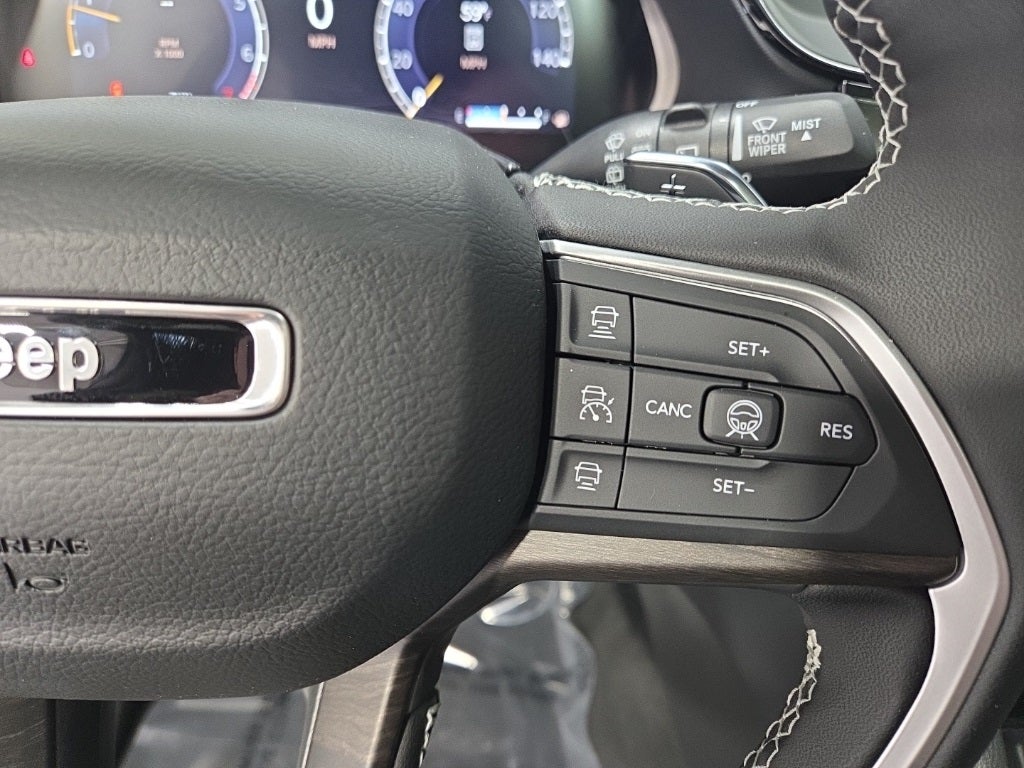 2026 Jeep Grand Cherokee GRAND CHEROKEE LIMITED RESERVE 4X4