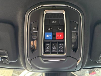 2027 Jeep Grand Cherokee GRAND CHEROKEE LIMITED RESERVE 4X4