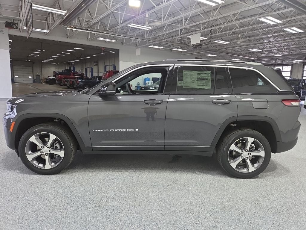 2026 Jeep Grand Cherokee GRAND CHEROKEE LIMITED 4X4