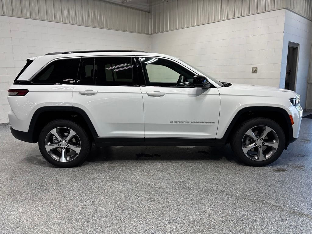 2026 Jeep Grand Cherokee GRAND CHEROKEE LIMITED 4X4
