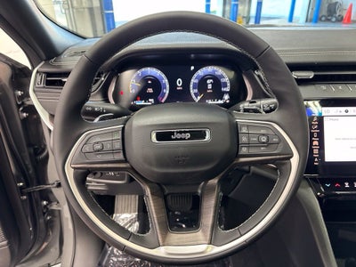 2027 Jeep Grand Cherokee GRAND CHEROKEE LIMITED 4X4