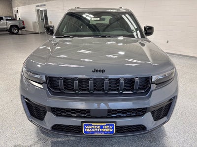 2027 Jeep Grand Cherokee GRAND CHEROKEE LIMITED 4X4