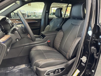 2025 Jeep Grand Cherokee GRAND CHEROKEE SUMMIT 4X4