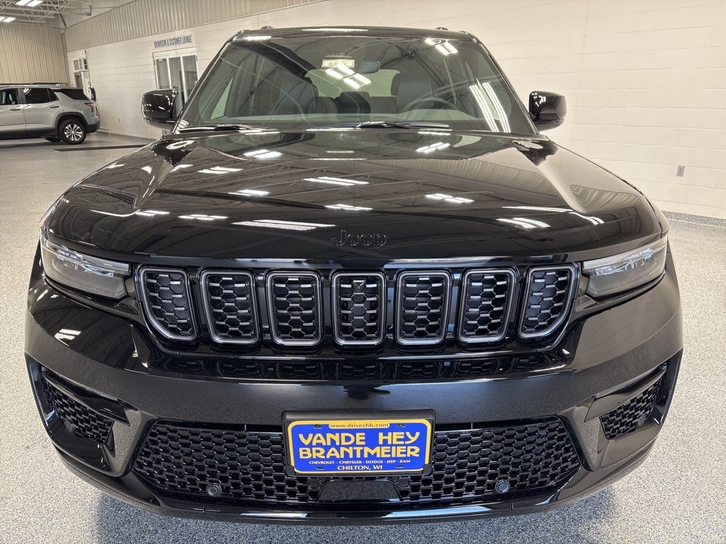 2025 Jeep Grand Cherokee GRAND CHEROKEE SUMMIT 4X4