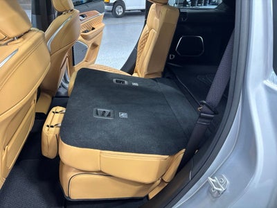 2025 Jeep Grand Cherokee Summit Reserve 4x4