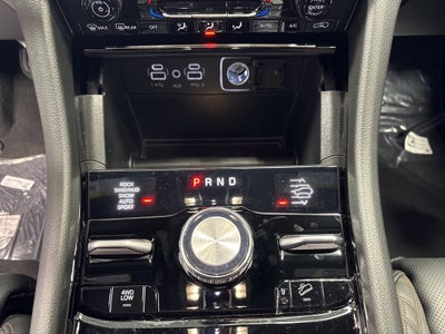 2025 Jeep Grand Cherokee GRAND CHEROKEE SUMMIT 4X4