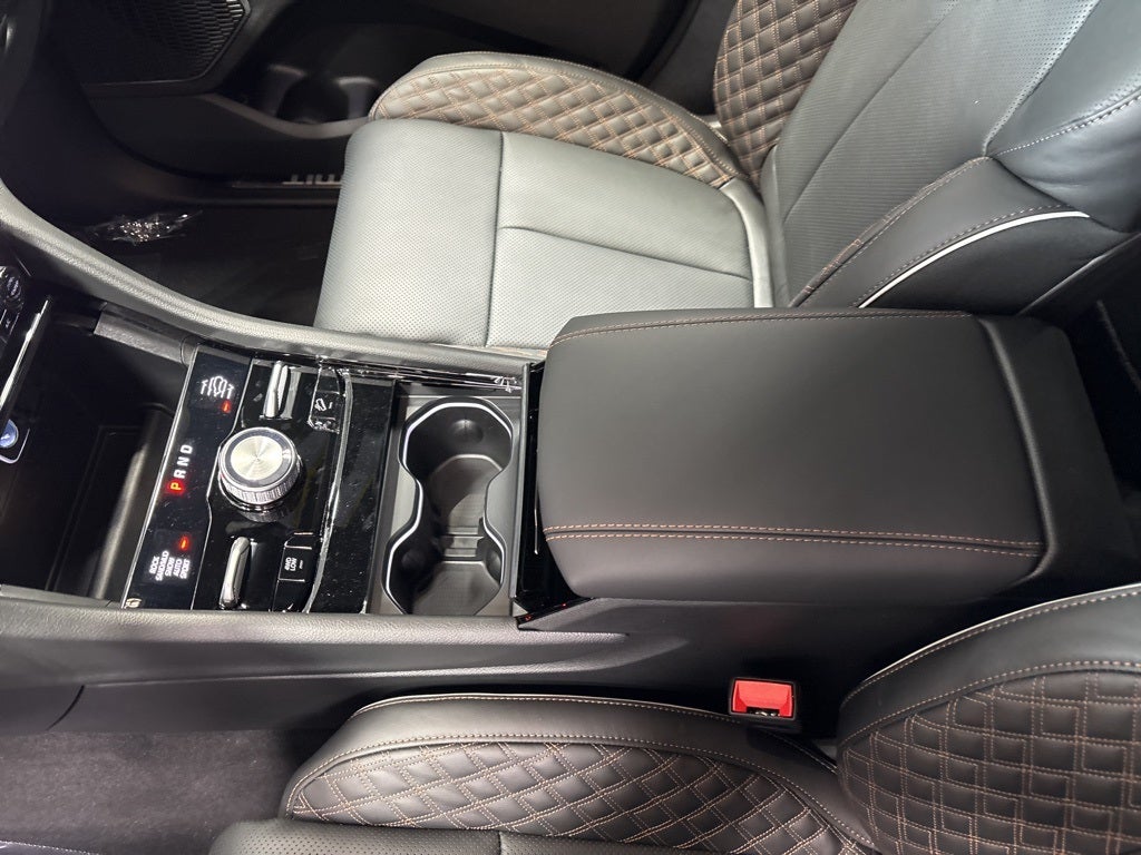 2025 Jeep Grand Cherokee GRAND CHEROKEE SUMMIT 4X4