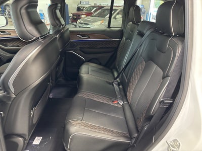 2025 Jeep Grand Cherokee GRAND CHEROKEE SUMMIT 4X4