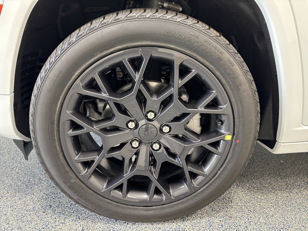 2025 Jeep Grand Cherokee GRAND CHEROKEE SUMMIT 4X4