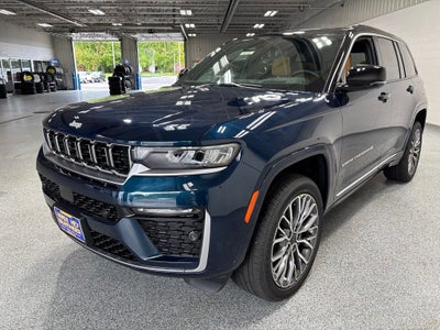 2027 Jeep Grand Cherokee Summit
