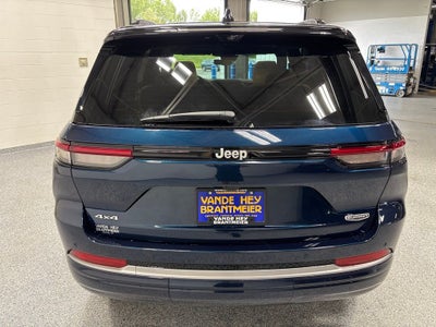 2027 Jeep Grand Cherokee Summit