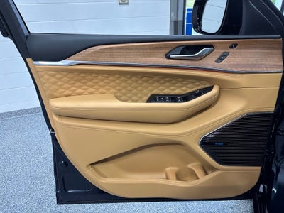 2027 Jeep Grand Cherokee Summit