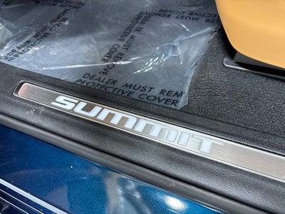 2027 Jeep Grand Cherokee Summit