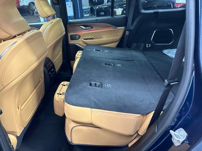 2027 Jeep Grand Cherokee Summit