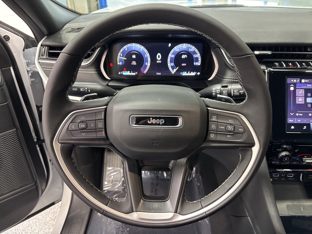 2025 Jeep Grand Cherokee L GRAND CHEROKEE L ALTITUDE X 4X4