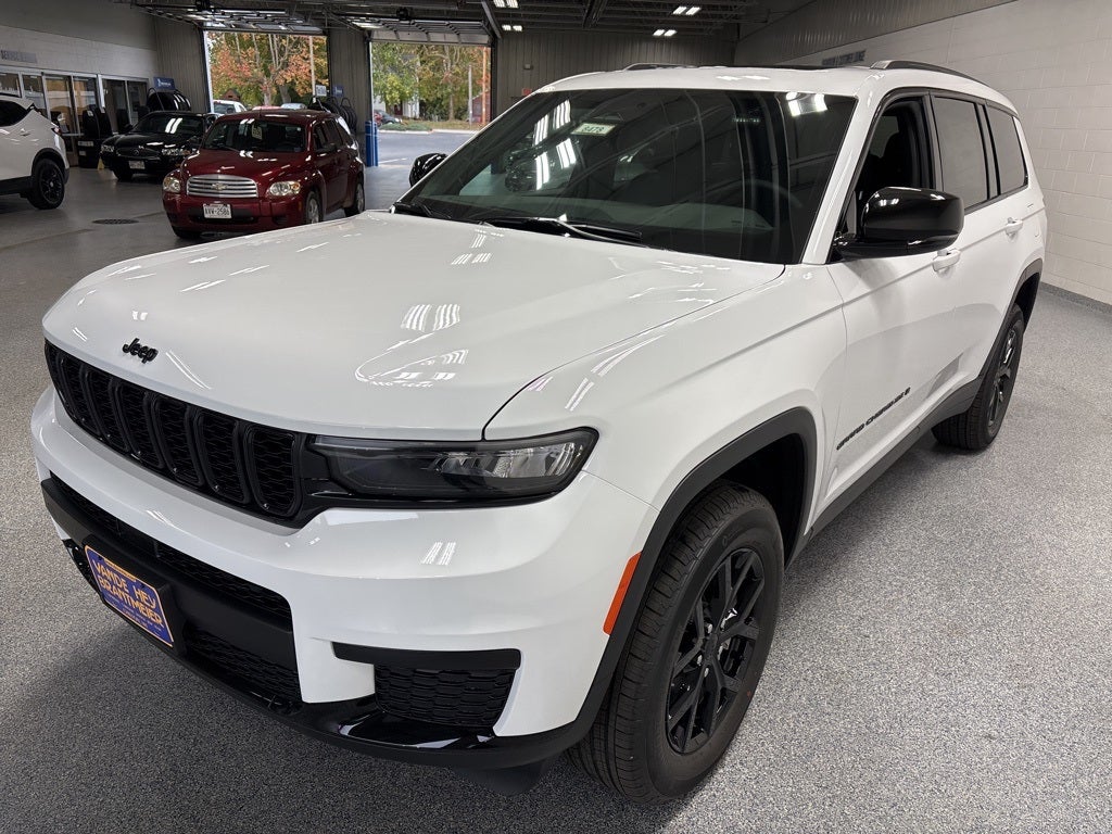 2025 Jeep Grand Cherokee L GRAND CHEROKEE L ALTITUDE X 4X4