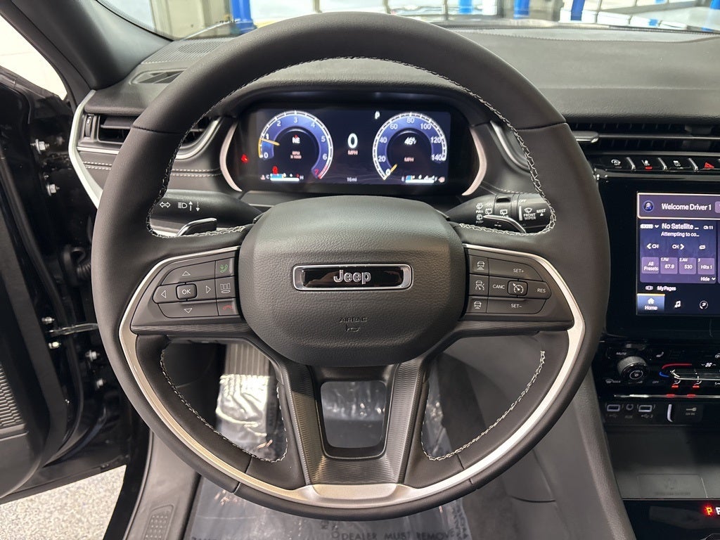 2025 Jeep Grand Cherokee L GRAND CHEROKEE L ALTITUDE X 4X4