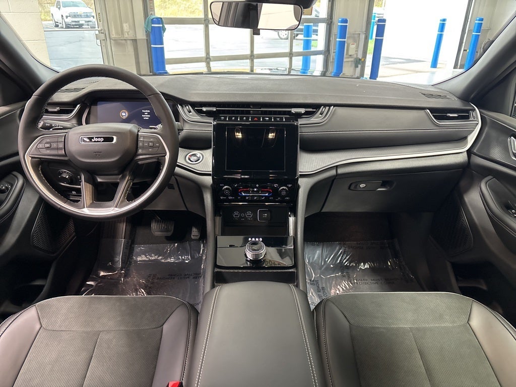 2025 Jeep Grand Cherokee L GRAND CHEROKEE L ALTITUDE X 4X4