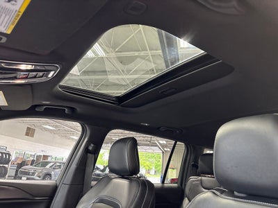 2023 Jeep Grand Cherokee L Altitude 4x4