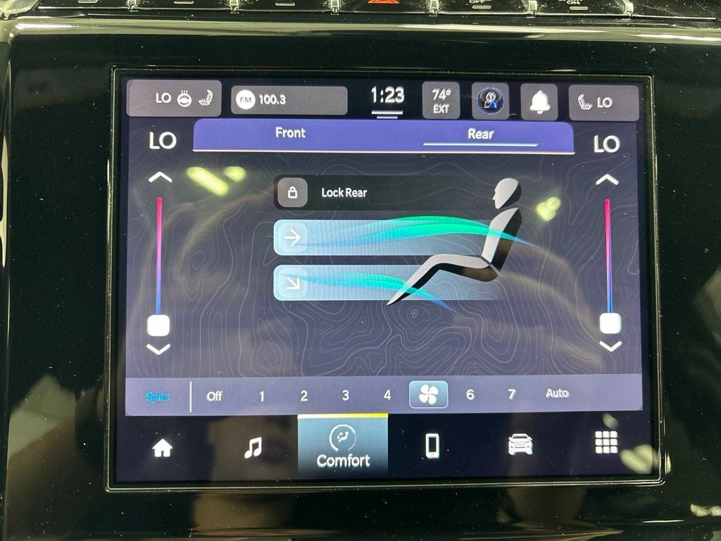 2023 Jeep Grand Cherokee L Altitude 4x4