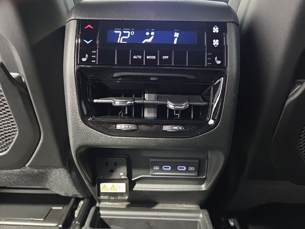 2026 Jeep Grand Cherokee L GRAND CHEROKEE L LIMITED 4X4