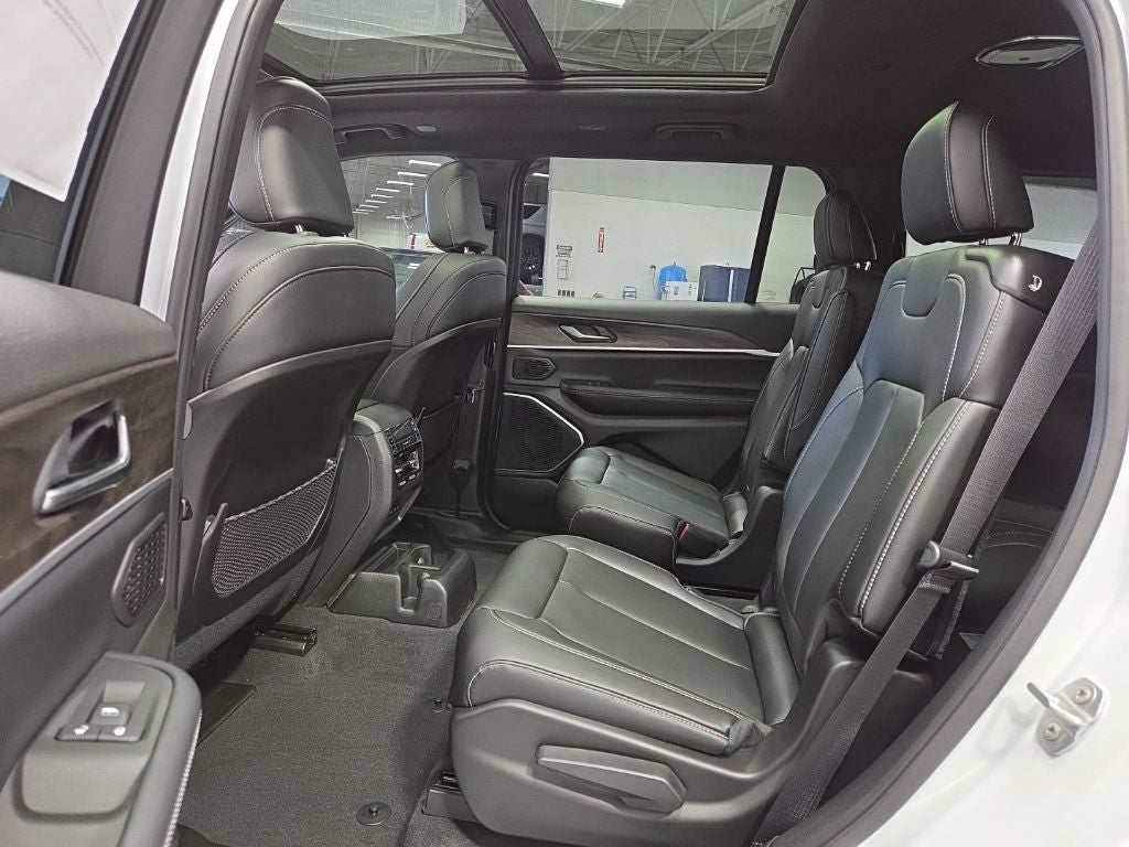 2026 Jeep Grand Cherokee L GRAND CHEROKEE L LIMITED 4X4