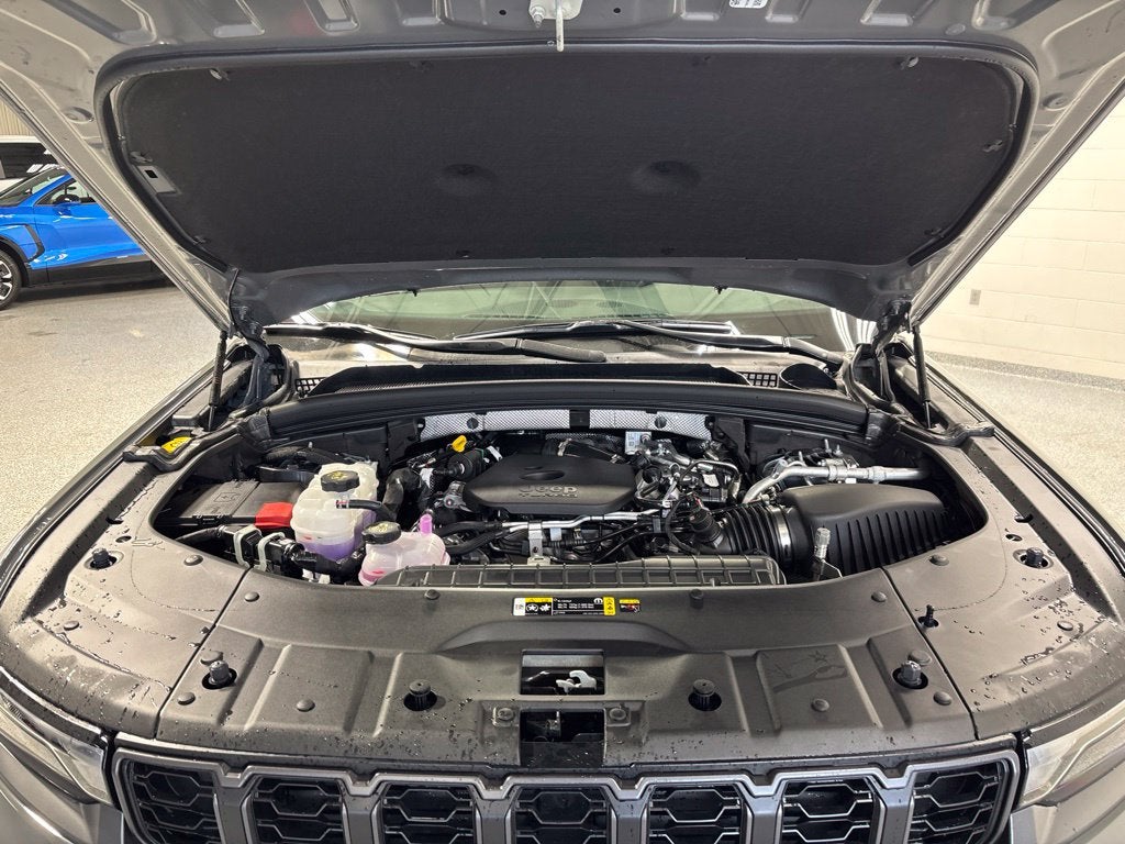 2027 Jeep Grand Cherokee L GRAND CHEROKEE L LIMITED 4X4