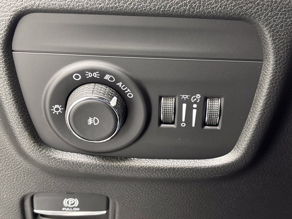 2027 Jeep Grand Cherokee L GRAND CHEROKEE L LIMITED 4X4