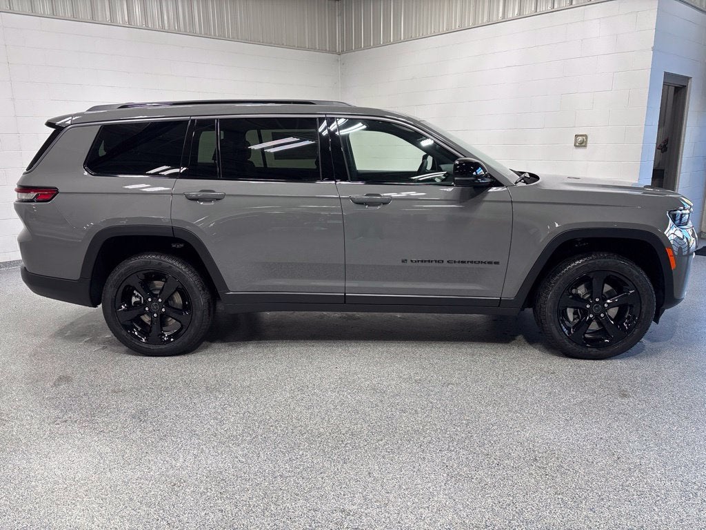 2027 Jeep Grand Cherokee L GRAND CHEROKEE L LIMITED 4X4