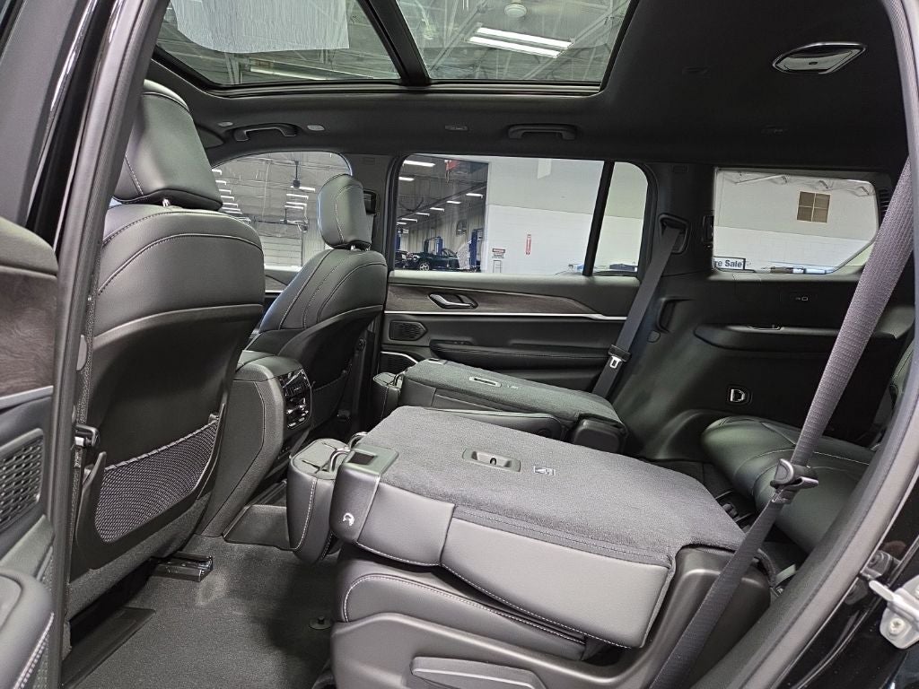 2026 Jeep Grand Cherokee L GRAND CHEROKEE L LIMITED 4X4