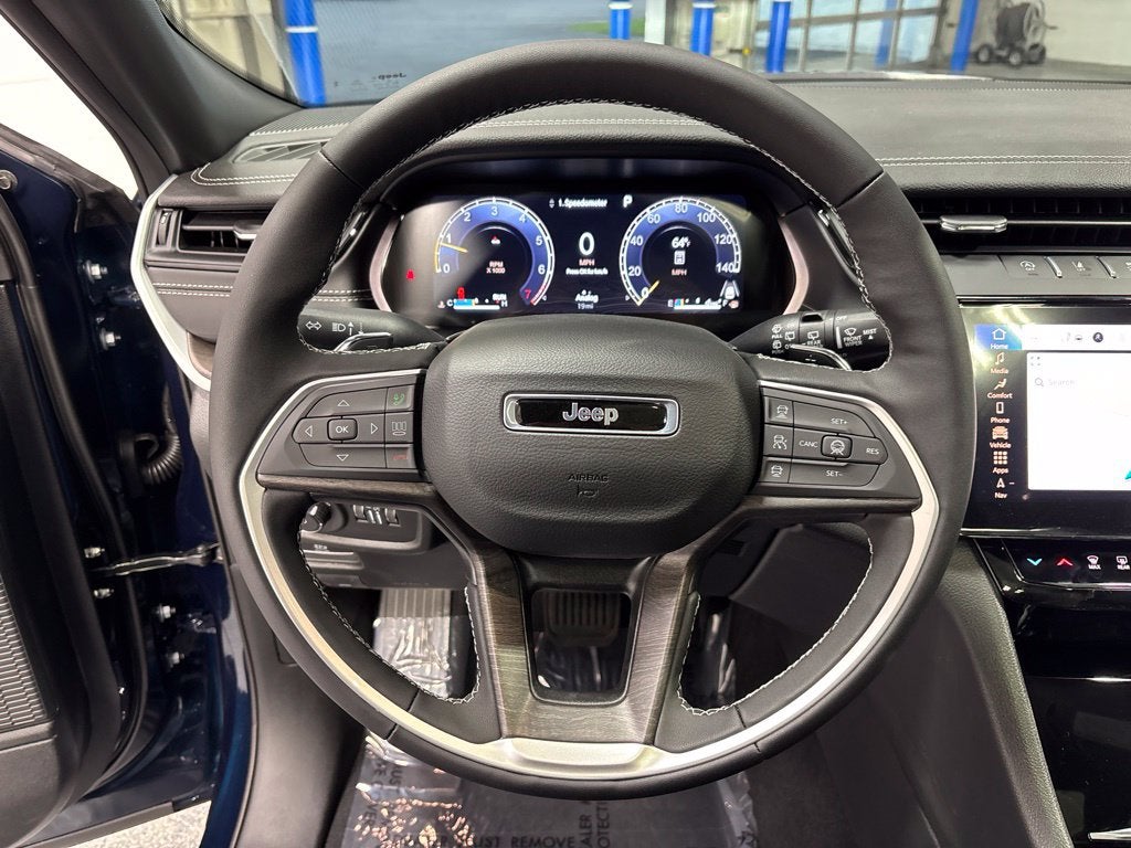 2027 Jeep Grand Cherokee L GRAND CHEROKEE L LIMITED 4X4