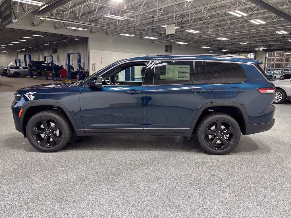 2027 Jeep Grand Cherokee L GRAND CHEROKEE L LIMITED 4X4