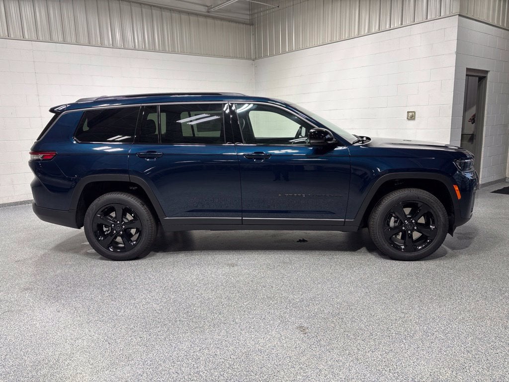 2027 Jeep Grand Cherokee L GRAND CHEROKEE L LIMITED 4X4