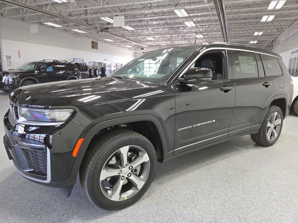 2026 Jeep Grand Cherokee L GRAND CHEROKEE L LIMITED 4X4