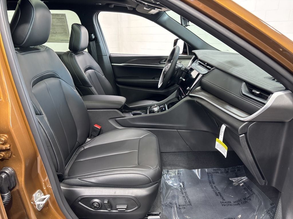 2026 Jeep Grand Cherokee L GRAND CHEROKEE L LIMITED 4X4