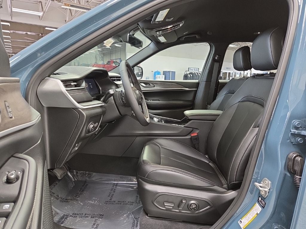 2026 Jeep Grand Cherokee L GRAND CHEROKEE L LIMITED 4X4