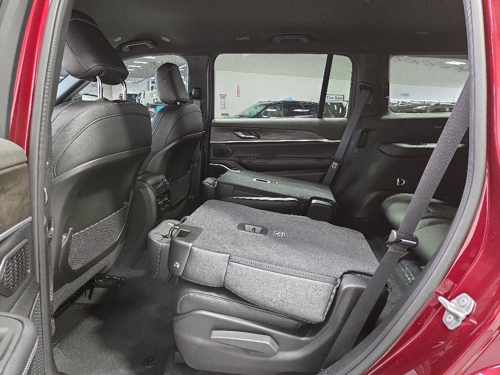 2026 Jeep Grand Cherokee L GRAND CHEROKEE L LIMITED 4X4