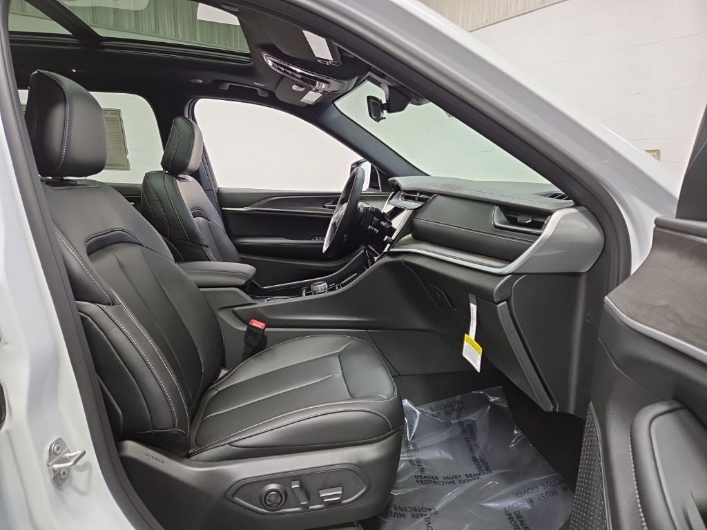 2026 Jeep Grand Cherokee L GRAND CHEROKEE L LIMITED 4X4