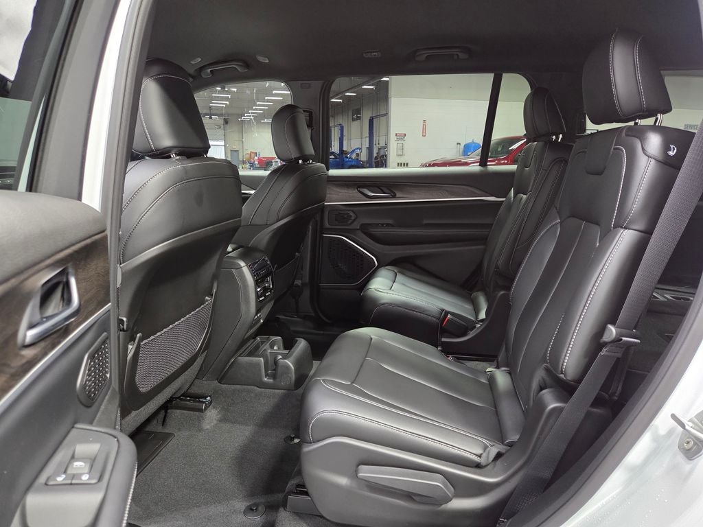 2026 Jeep Grand Cherokee L GRAND CHEROKEE L LIMITED 4X4