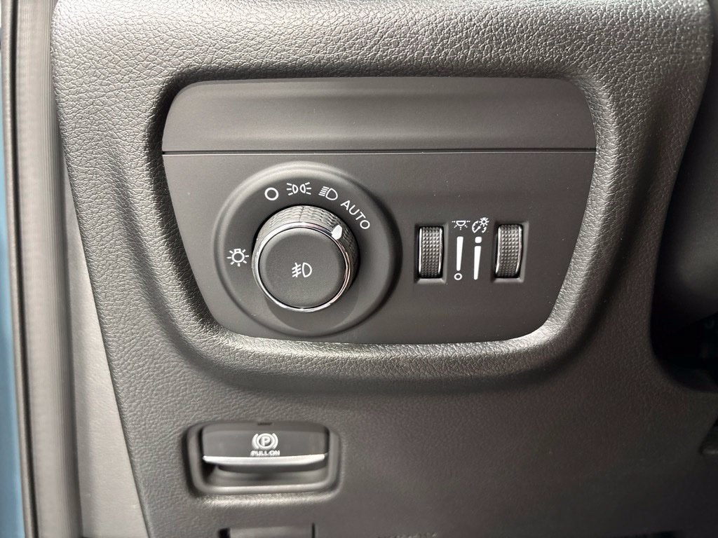 2027 Jeep Grand Cherokee L GRAND CHEROKEE L LIMITED 4X4