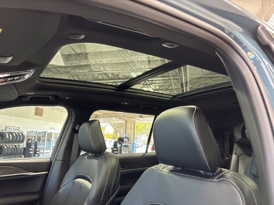 2027 Jeep Grand Cherokee L GRAND CHEROKEE L LIMITED 4X4