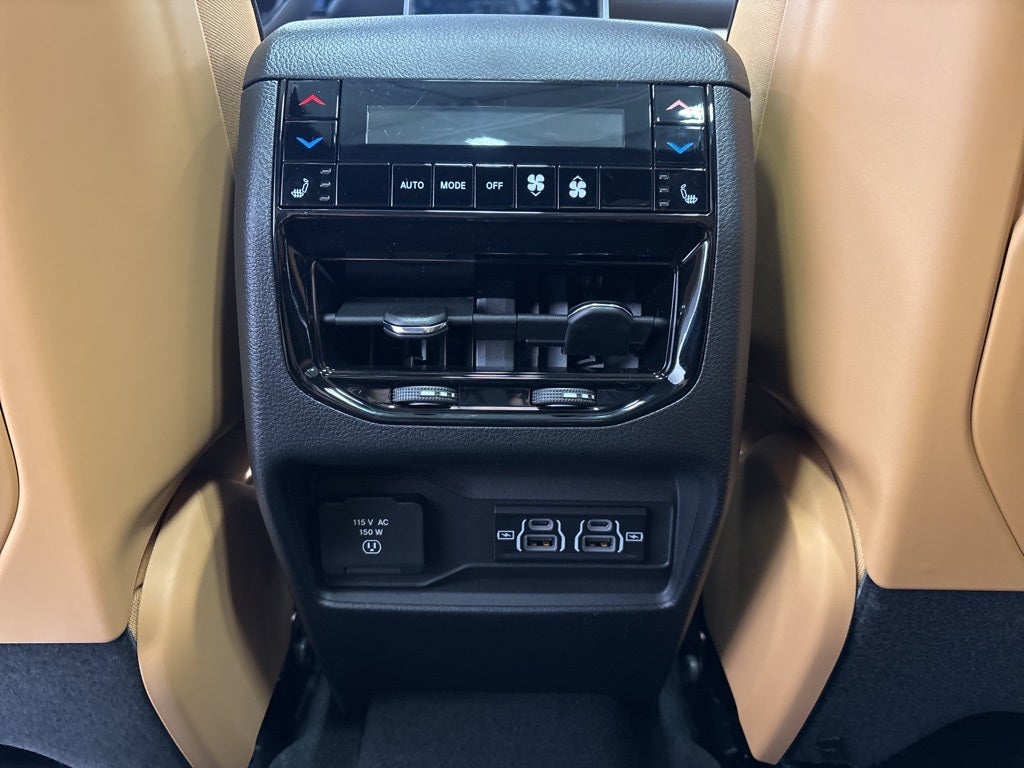 2025 Jeep Grand Cherokee L GRAND CHEROKEE L SUMMIT 4X4